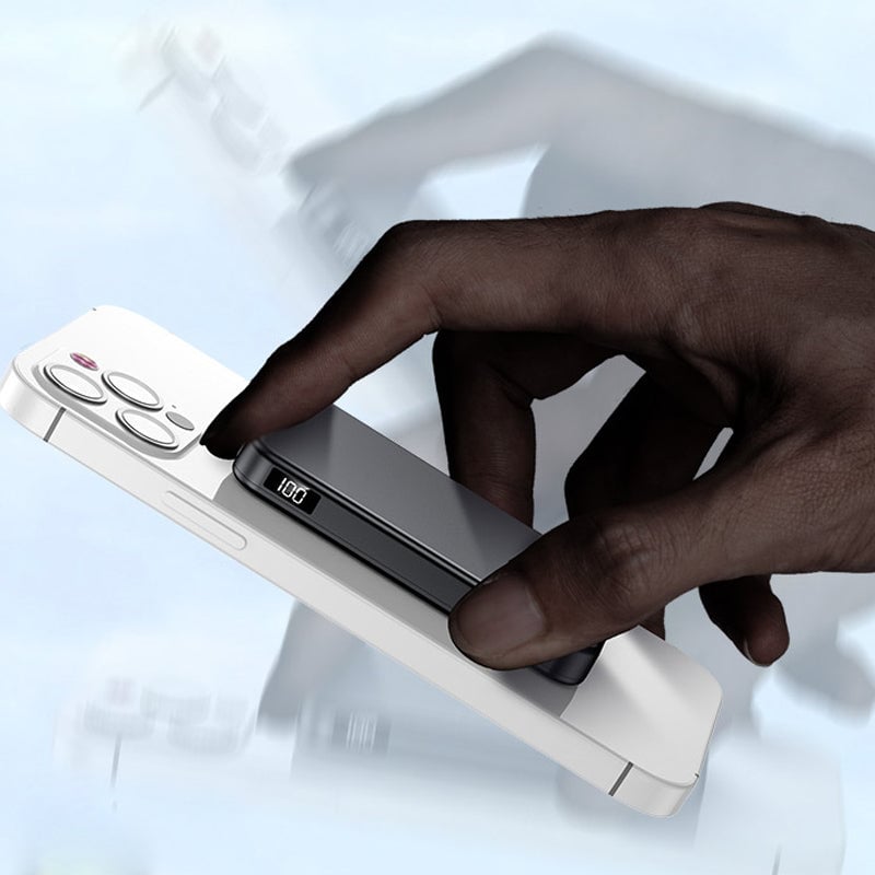 Magnetic Wireless Fast Charging Power Bank