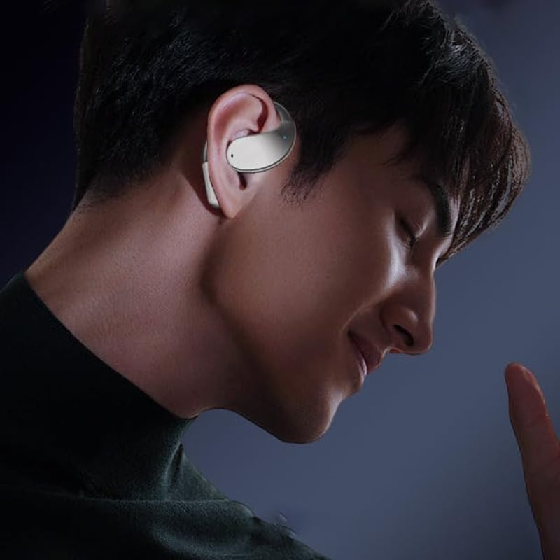 Clip-On Bluetooth Earbuds with AI Translation